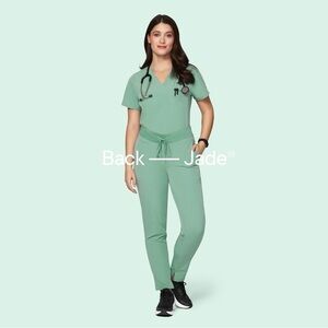 Mandala Scrubs Set - Jade Green